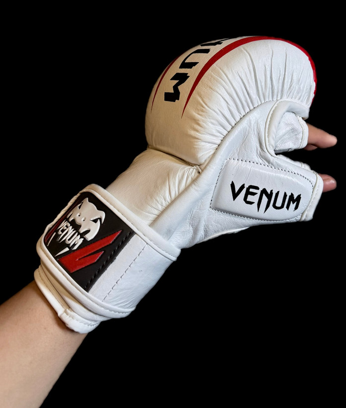 دستکش چرم آماتور MMA طرح ونوم (Venum)
