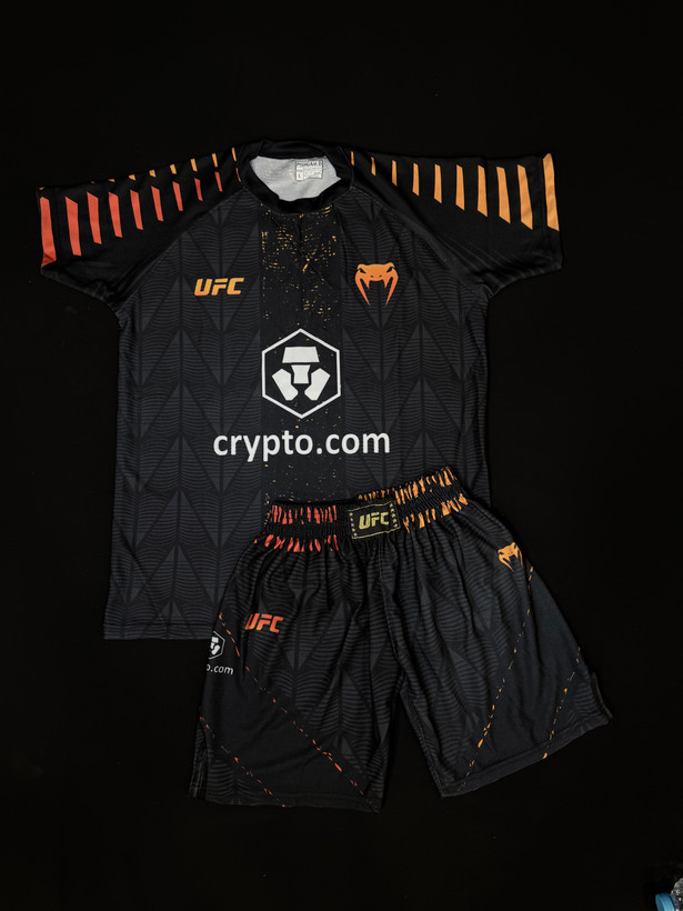 ست تیشرت وشورت ufc ونوم