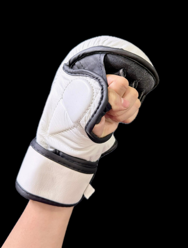 دستکش mma چرم ونوم